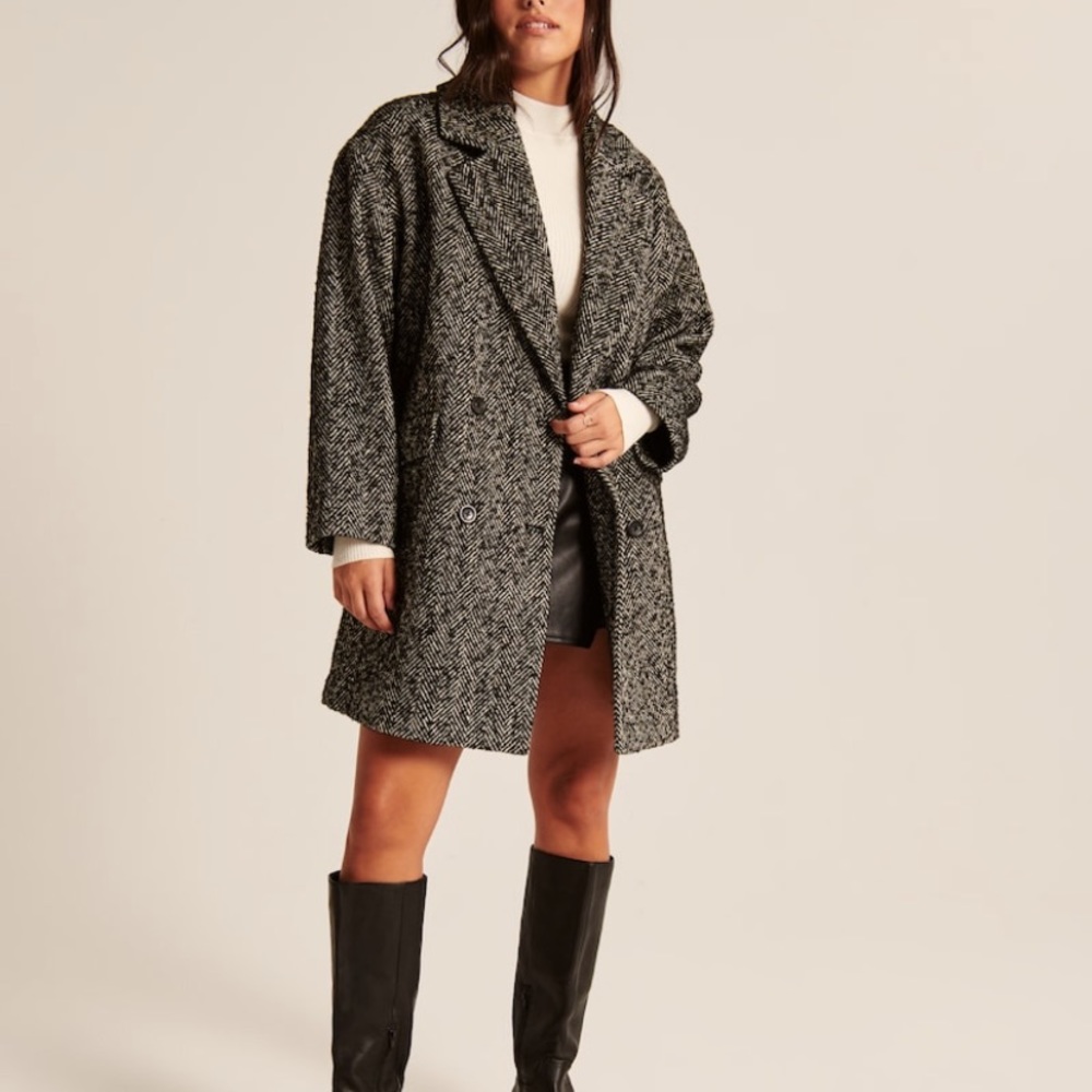 BNWT Abercrombie Herringbone Short Textured Coat
